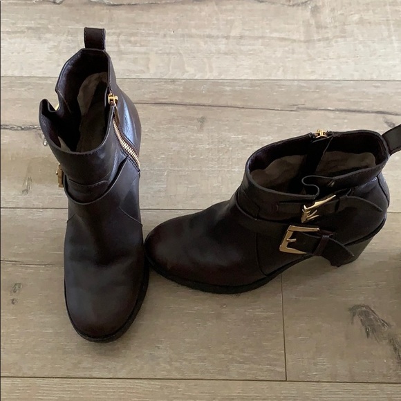 Michael Kors Brown Ankle Boots - Picture 2 of 5